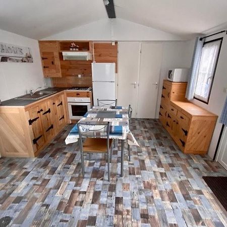 Mobilhome Emplacement 21 Biville-sur-Mer Esterno foto
